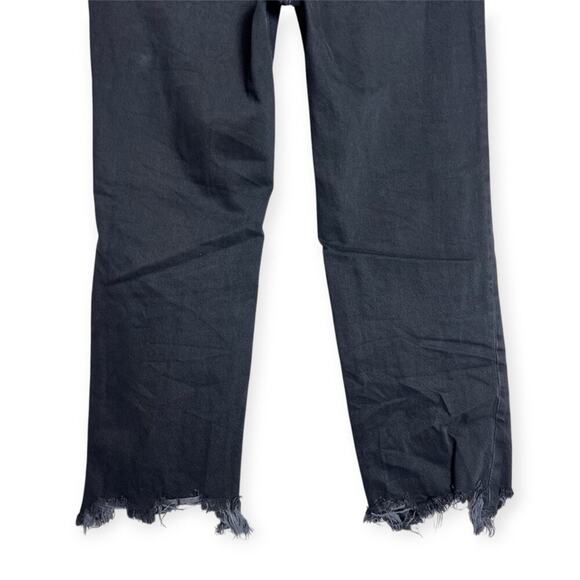 We The Free People Busted Knee Cropped Jean SIZE 26 Distressed Frayed Button Fly - Picture 10 of 13